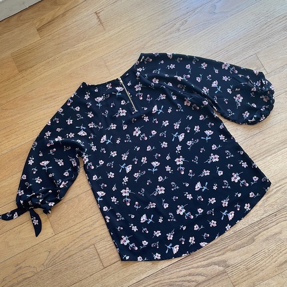 Papermoon - Larie Tie Sleeve Blouse - Picture 10 of 10